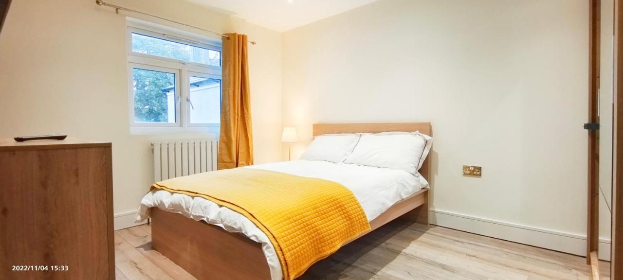 First Floor Flat 1 Northwood Apartman London Kültér fotó