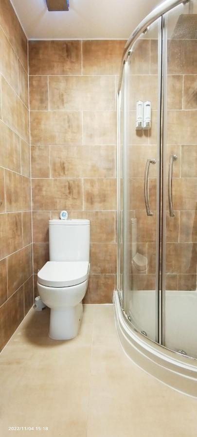 First Floor Flat 1 Northwood Apartman London Kültér fotó