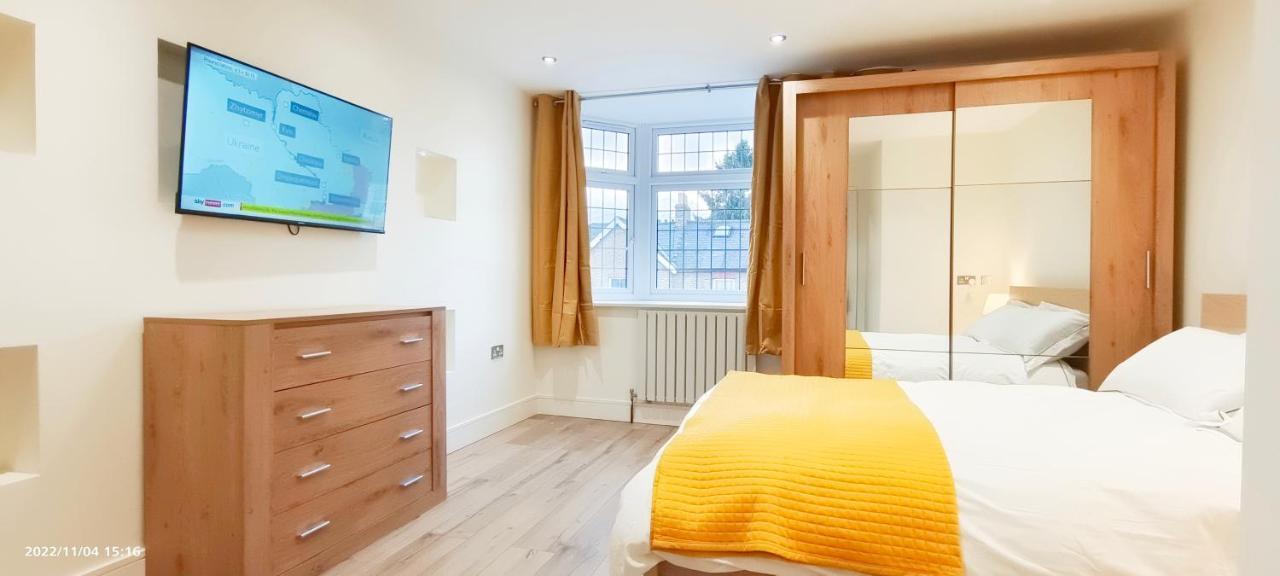 First Floor Flat 1 Northwood Apartman London Kültér fotó